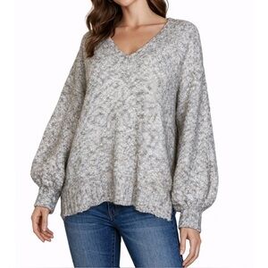 Sweater Wool Alpaca blend sweater Angie V-neck balloon sleeve tan/white SZ M